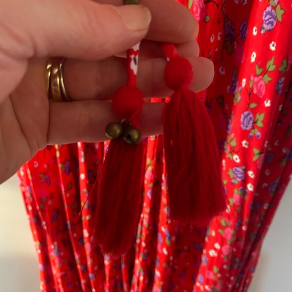 Spell Rambling Rose gown - Picture 3 of 9